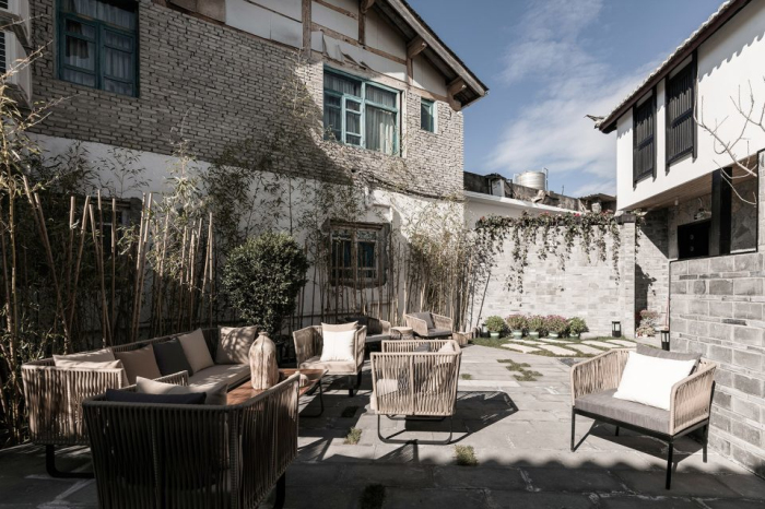 云南麗江民宿精品酒店裝修設(shè)計公司案例(圖12) 云南麗江民宿精品酒店裝修設(shè)計公司案例(圖12)