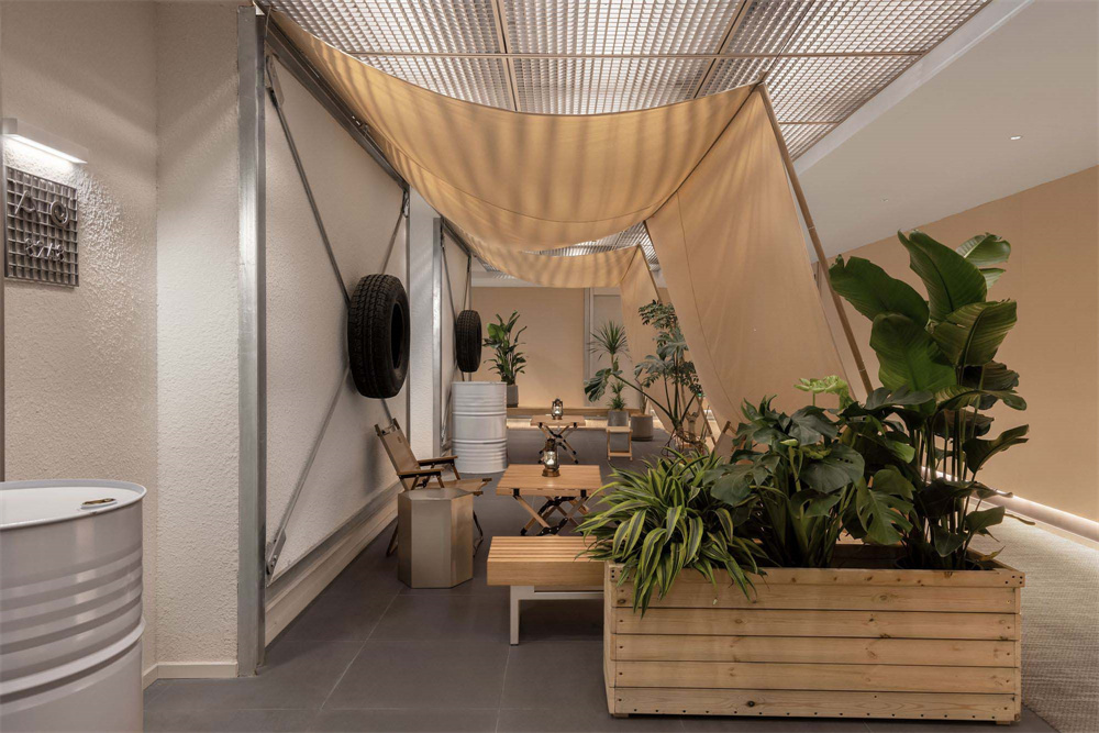 主題酒店設(shè)計(jì)公司分享易車·亞朵汽車概念酒店(圖17) 圖片 (17).jpg