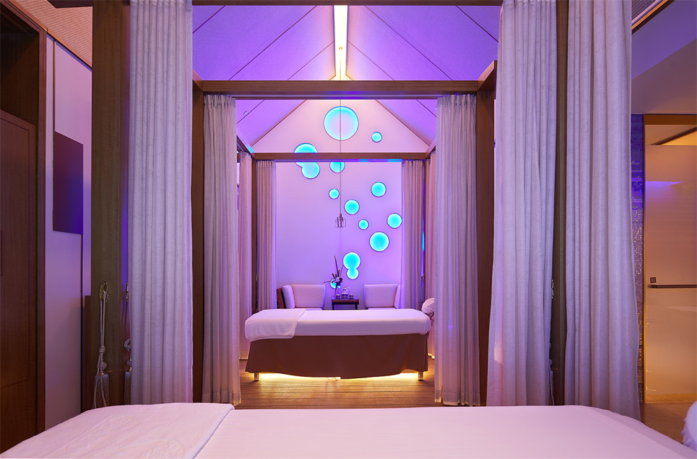 鄭州酒店裝修公司四季花城W酒店會所設計案例(圖12) 鄭州酒店裝修公司四季花城W酒店會所設計案例(圖12)