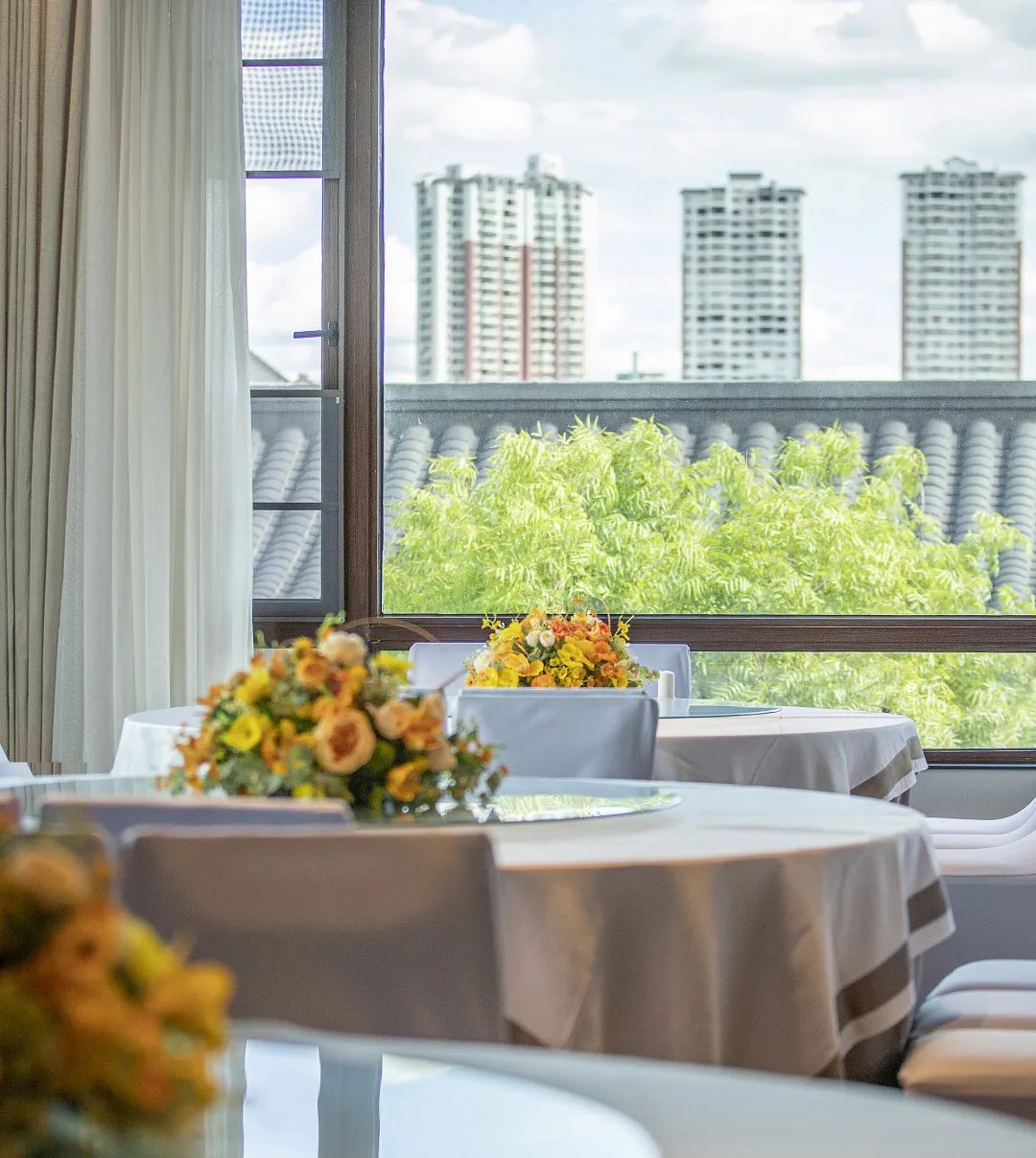 酒店設(shè)計(jì)公司推薦琢舍? 美歌酒店裝修案例(圖14) 酒店設(shè)計(jì)公司推薦琢舍? 美歌酒店裝修案例(圖14)