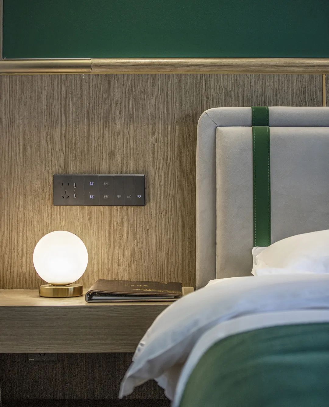 酒店設(shè)計(jì)公司推薦琢舍? 美歌酒店裝修案例(圖18) 酒店設(shè)計(jì)公司推薦琢舍? 美歌酒店裝修案例(圖18)