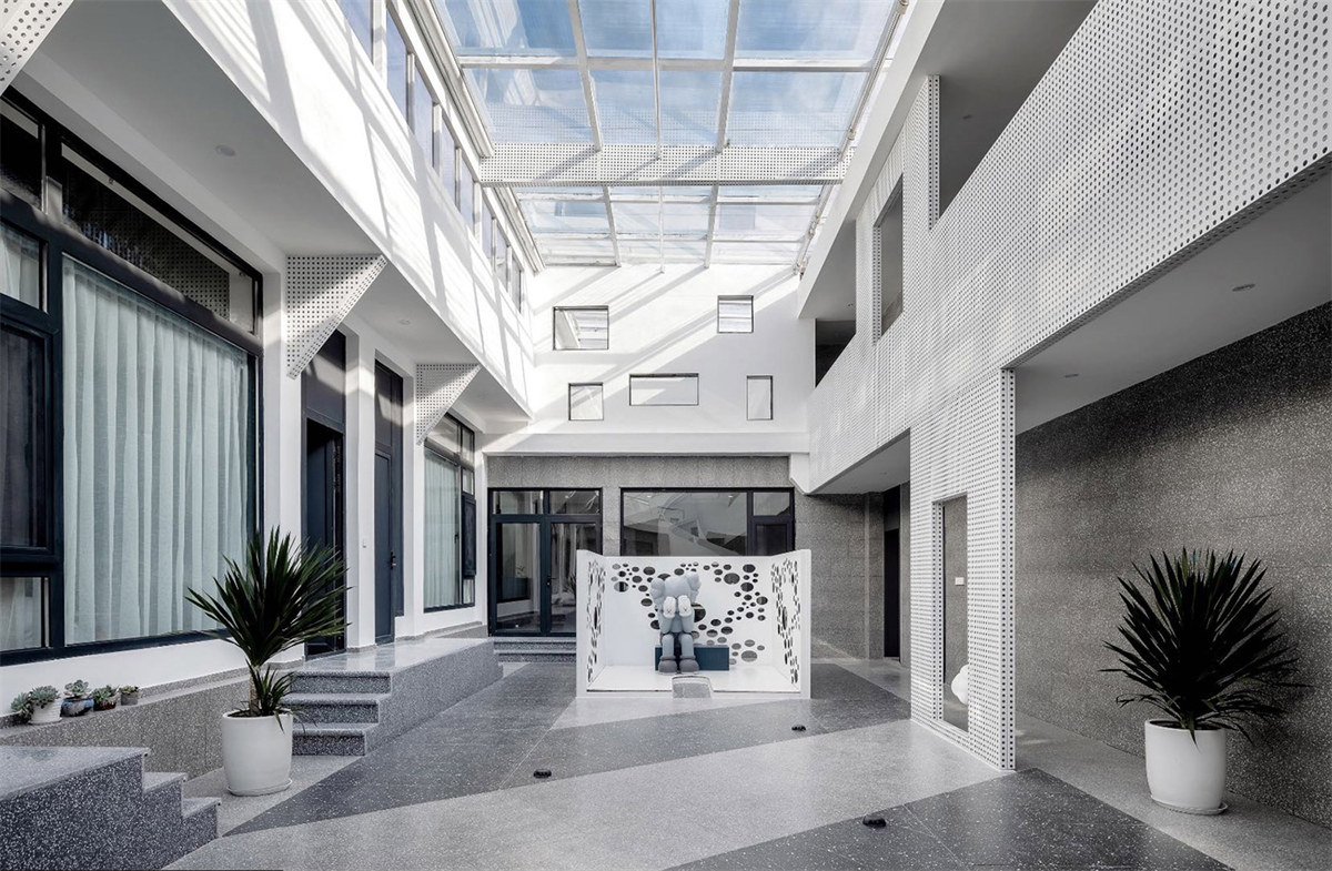 現(xiàn)代輕奢風農家院改造民宿裝修設計案例(圖1) 006-300-LIU-NIAN-BB-China-by-LG-Atelier.jpg