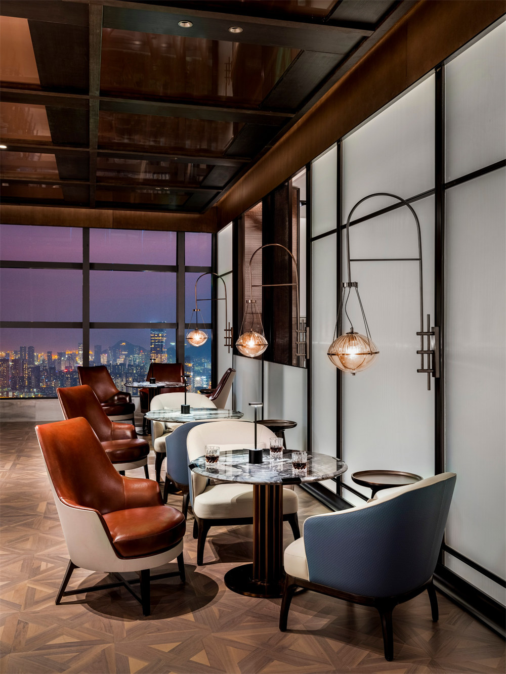 成都恒邦天府喜來登五星級酒店裝修設(shè)計案例(圖7) 成都恒邦天府喜來登五星級酒店裝修設(shè)計案例(圖7)