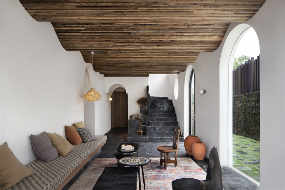 鄭州民宿裝修推薦蜜悅托斯卡納海景民宿設(shè)計(圖3) 鄭州民宿裝修推薦蜜悅托斯卡納海景民宿設(shè)計(圖3)