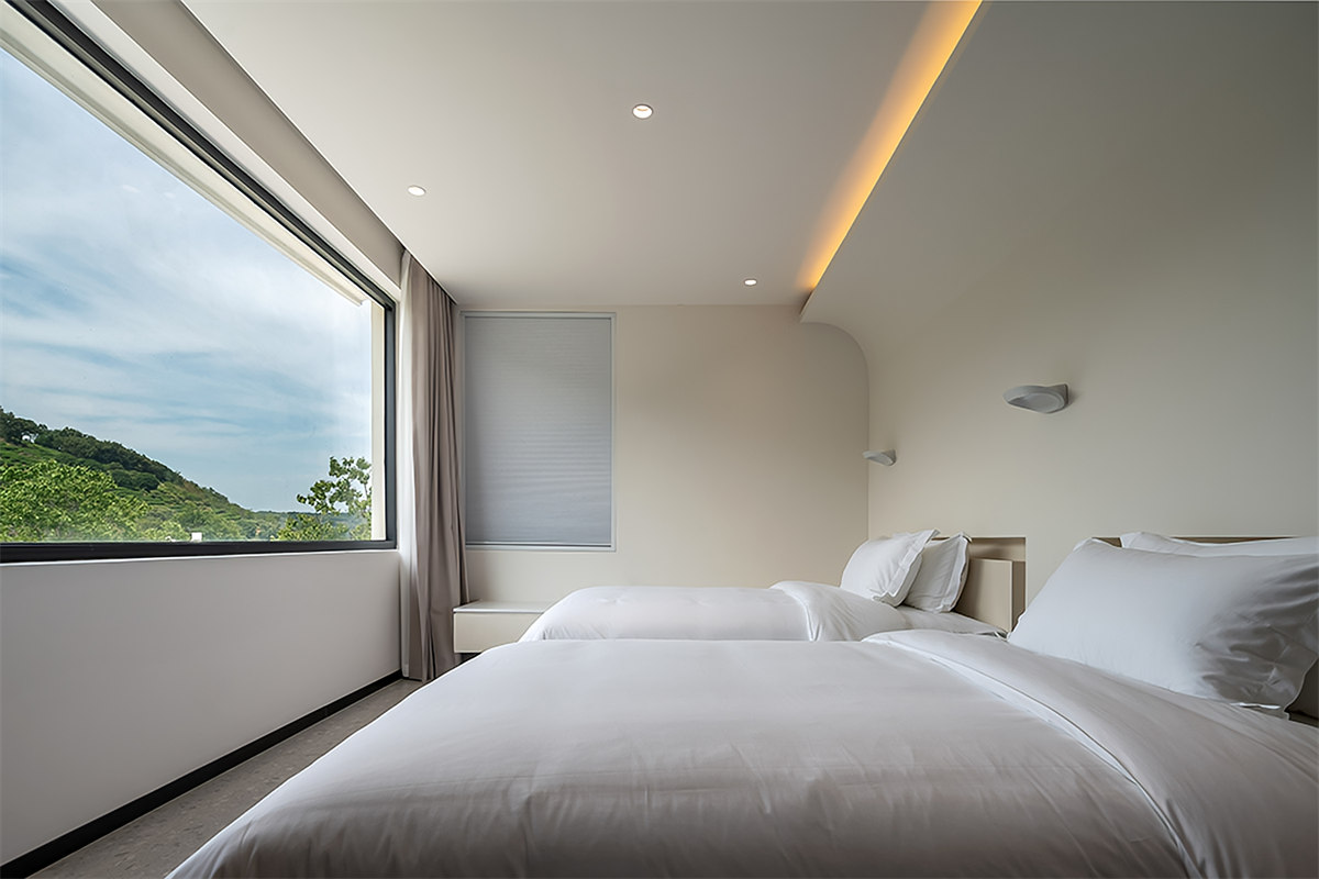 鄭州專業(yè)民宿設(shè)計(jì)推薦純白色漫心島民宿裝修案例(圖8) 鄭州專業(yè)民宿設(shè)計(jì)推薦純白色漫心島民宿裝修案例(圖8)