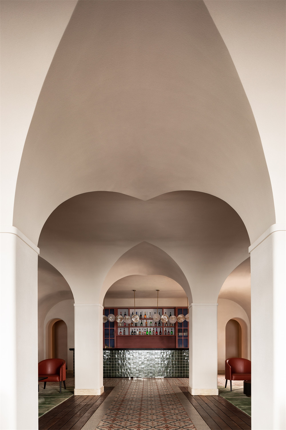 四川日照半山度假民宿酒店裝修設(shè)計方案(圖3) 四川日照半山度假民宿酒店裝修設(shè)計方案(圖3)