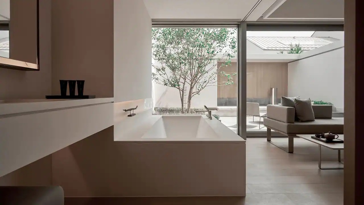 烏鎮(zhèn)阿麗拉極簡東方美學度假酒店裝修設計案例(圖8) 烏鎮(zhèn)阿麗拉極簡東方美學度假酒店裝修設計案例(圖8)