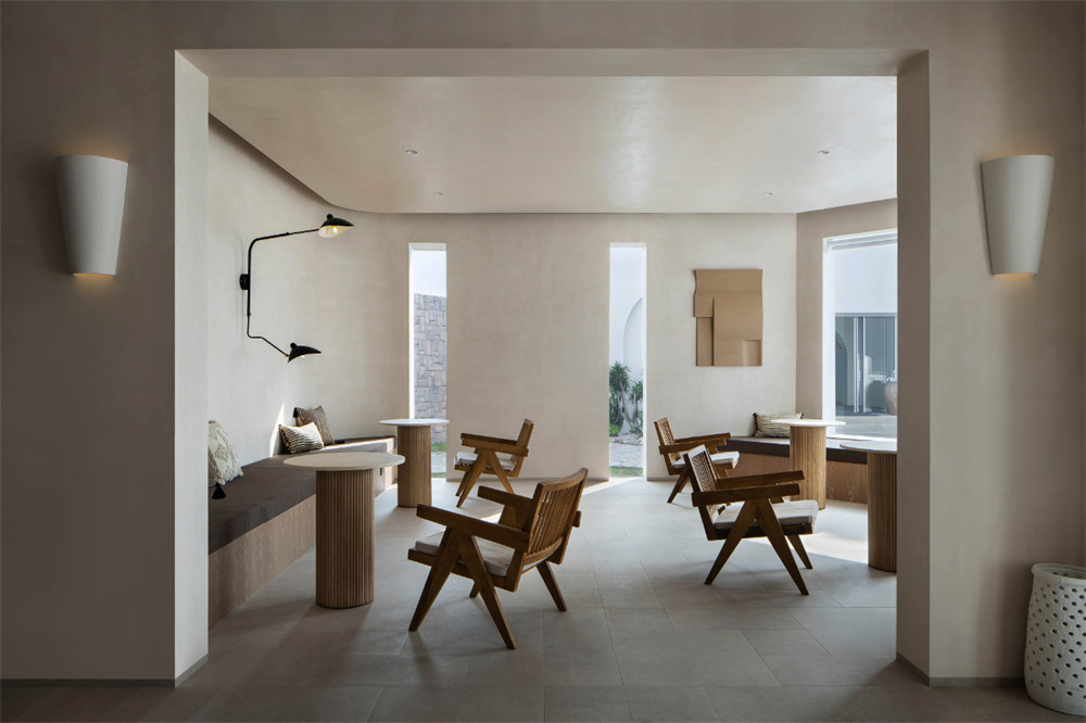 蜜悅·藍白圣島懸崖泡池海景民宿裝修設計方案(圖5) 蜜悅·藍白圣島懸崖泡池海景民宿裝修設計方案(圖5)