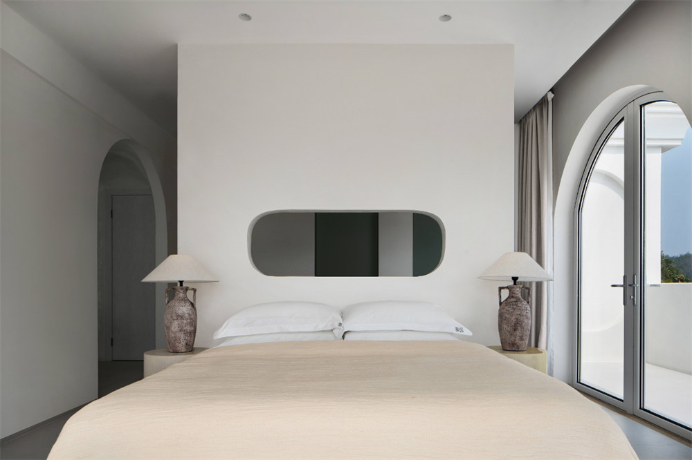 蜜悅·藍白圣島懸崖泡池海景民宿裝修設計方案(圖15) 蜜悅·藍白圣島懸崖泡池海景民宿裝修設計方案(圖15)