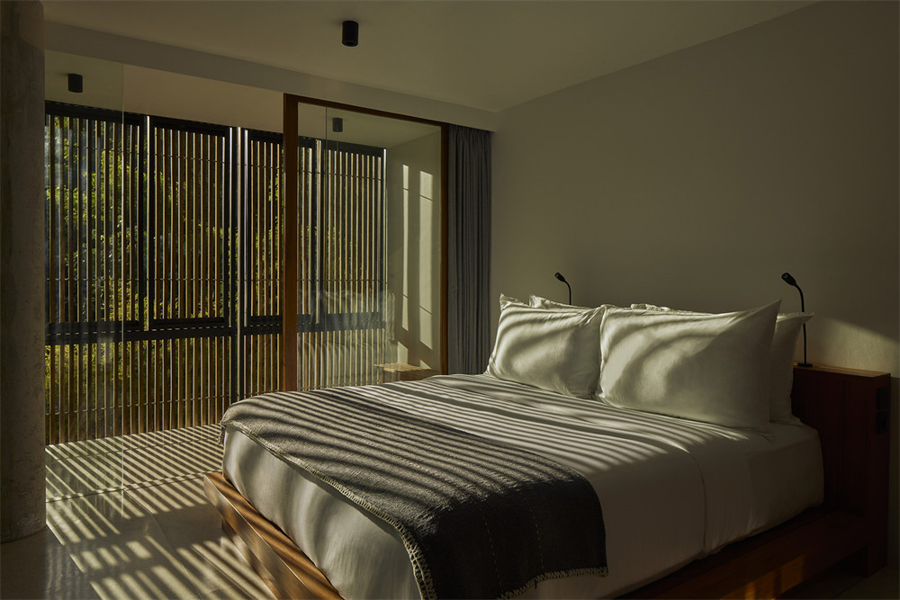 現(xiàn)代環(huán)保自然的Innit Lombok海濱酒店裝修設(shè)計(jì)方案(圖6) 現(xiàn)代環(huán)保自然的Innit Lombok海濱酒店裝修設(shè)計(jì)方案(圖6)