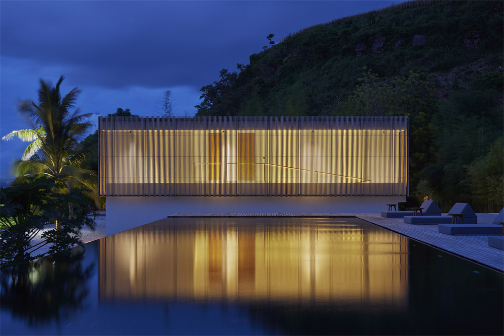 現(xiàn)代環(huán)保自然的Innit Lombok海濱酒店裝修設(shè)計(jì)方案(圖9) 現(xiàn)代環(huán)保自然的Innit Lombok海濱酒店裝修設(shè)計(jì)方案(圖9)