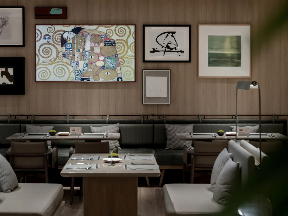 16000平方現(xiàn)代人文精品酒店裝修設(shè)計(jì)案例(圖9) 10572195_vsszan1724370800024027.jpg