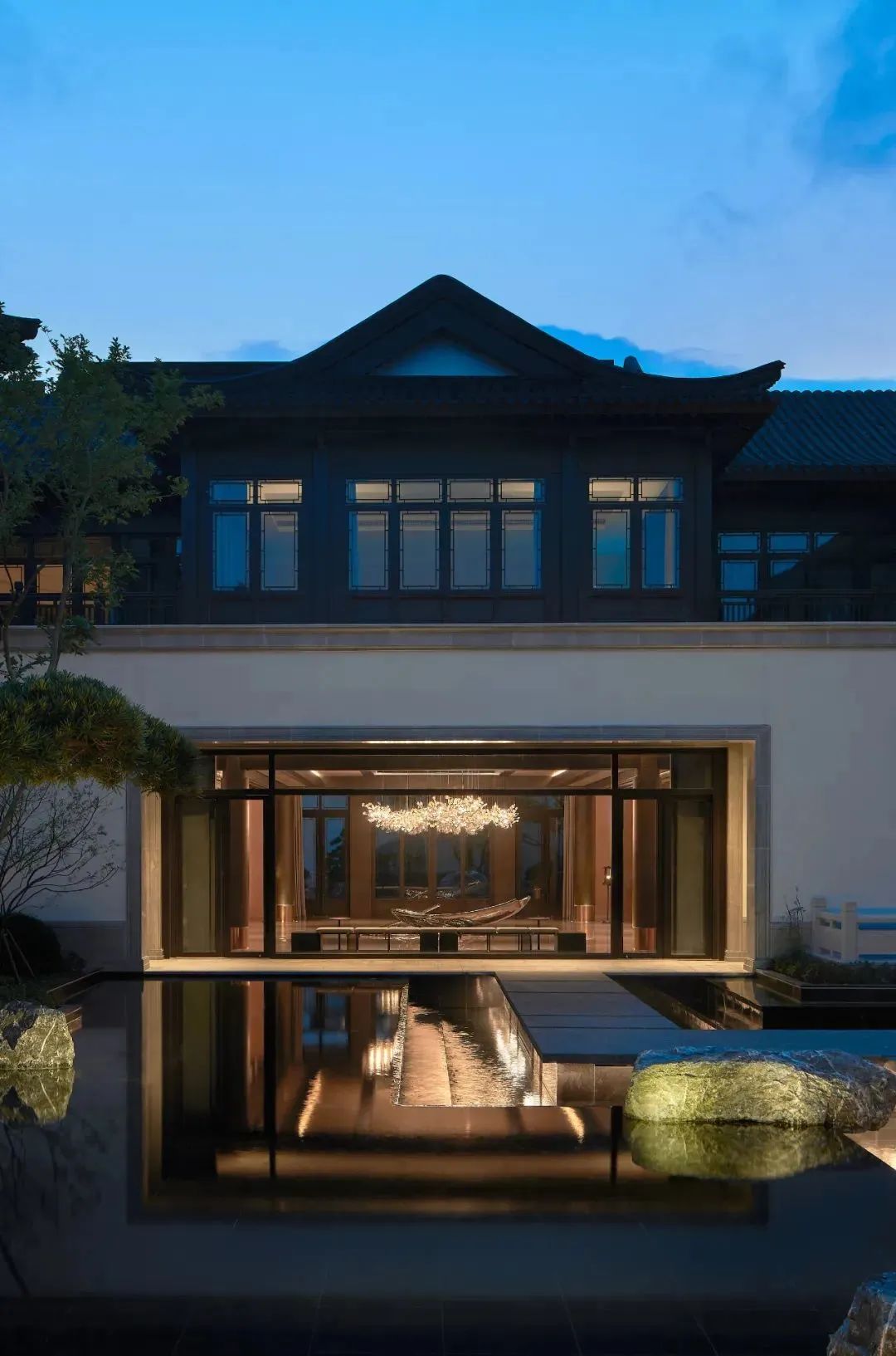 當代東方美學鑒湖云舍酒店裝修設(shè)計案例(圖3) 640 (4).jpg