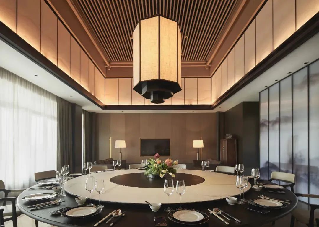 當代東方美學鑒湖云舍酒店裝修設(shè)計案例(圖10) 640 (21).jpg