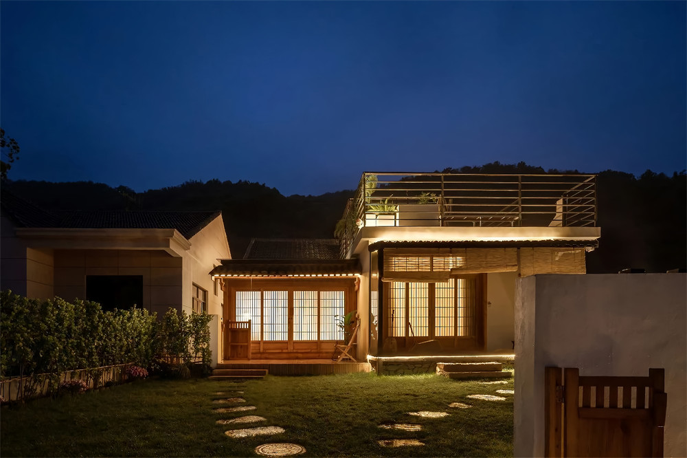 河南民宿裝修公司推薦橘子小院民宿改造設計方案(圖1) 10634717_vsszan174966080008158.jpg