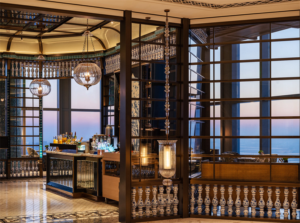 哈爾濱麗思卡爾頓五星級(jí)酒店餐廳裝修設(shè)計(jì)方案(圖2) 10739908_vsszan40075070445132.jpg