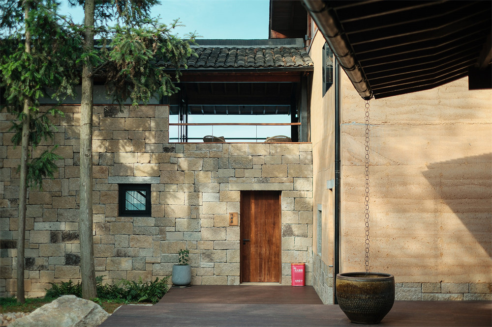 復興鄉(xiāng)村 結廬半間精品民宿裝修設計案例(圖6) 10752672_vsszan1795721518215320.jpg