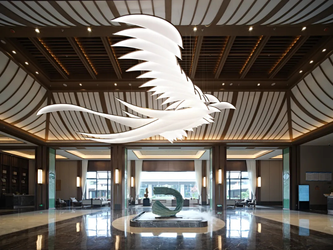 凌家灘文旅小鎮(zhèn)新中式國(guó)風(fēng)度假酒店裝修設(shè)計(jì)(圖1) 640_wx_fmt=jpeg&from=appmsg&tp=webp&wxfrom=5&wx_lazy=1&wx_co=1.jpg