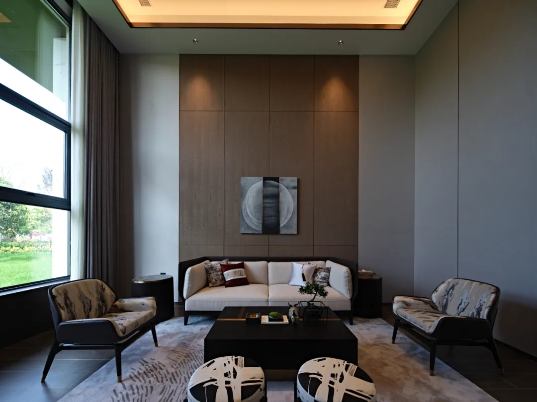 凌家灘文旅小鎮(zhèn)新中式國(guó)風(fēng)度假酒店裝修設(shè)計(jì)(圖5) 640_wx_fmt=jpeg&from=appmsg&tp=webp&wxfrom=5&wx_lazy=1&wx_co=1 (3).jpg