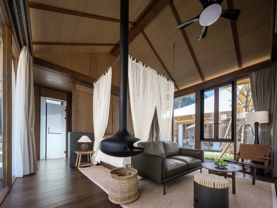 精品野奢養(yǎng)生度假 二都國(guó)家森林帳篷酒店裝修設(shè)計(jì)(圖7) 640_wx_fmt=jpeg&from=appmsg&tp=webp&wxfrom=5&wx_lazy=1&wx_co=1 (9).jpg