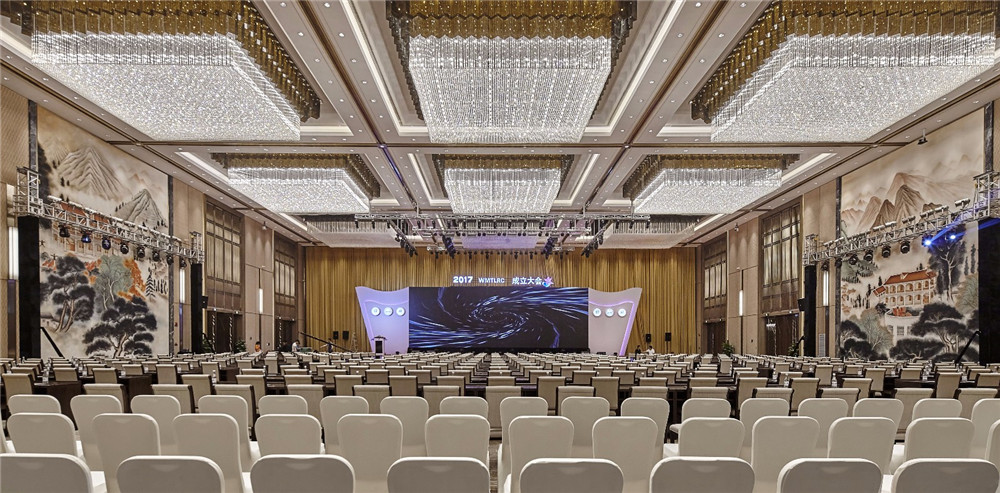 遵義格蘭云天五星級酒店設(shè)計裝修案例(圖6) 遵義格蘭云天五星級酒店宴會廳設(shè)計裝修方案