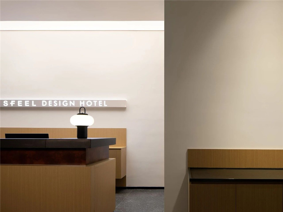 鬧中取靜的都市舊賓館改造設計案例(圖2) 鬧中取靜的都市舊賓館改造設計案例