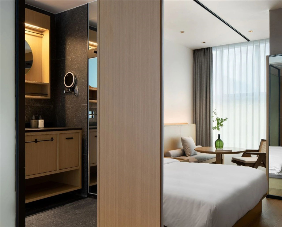 鬧中取靜的都市舊賓館改造設計案例(圖4) 鬧中取靜的都市舊賓館改造設計案例