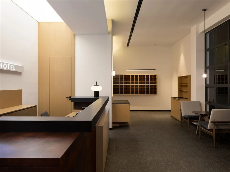 鬧中取靜的都市舊賓館改造設計案例(圖3) 鬧中取靜的都市舊賓館改造設計案例