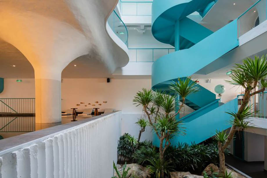 越南蒂芙尼藍酒店裝修設(shè)計案例(圖4) 越南蒂芙尼藍酒店裝修設(shè)計案例(圖4)